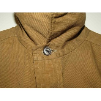 3-й Рейх, коричневая рубаха нацистской детской организации Deutsche Jungvolk. Ношеное состояние, погон отсутствует. Espenlaub militaria