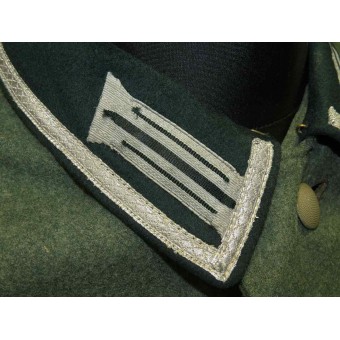 Wehrmacht Heer régiment tunique Grossdeutschland M36 rang Rittmeister de blindés ou motorisé reconnaisance. Espenlaub militaria
