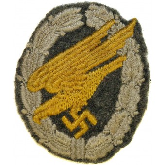 Fallschirmschutzen Abzeichen, tyg version. Espenlaub militaria