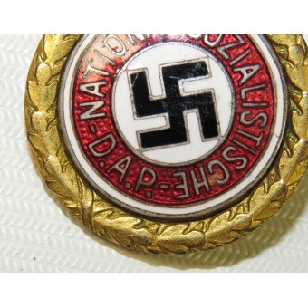 NSDAP:s partimärke i guld 97830, liten storlek -24 mm. Espenlaub militaria