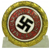 Insignia dorada del partido NSDAP 97830, tamaño pequeño -24 mm