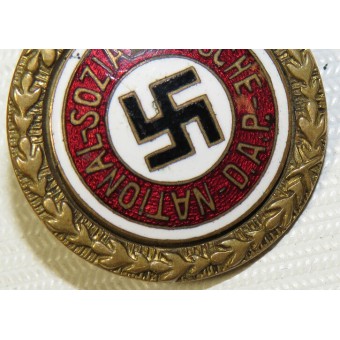 NSDAP Golden Party Badge 24 mm door Jos.Fuess Small-versie. Espenlaub militaria