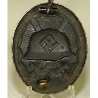 Verwundetenabzeichen en Schwartz / insignia de la herida en Negro L / 11 marcado por Wilhelm Deumer. Espenlaub militaria