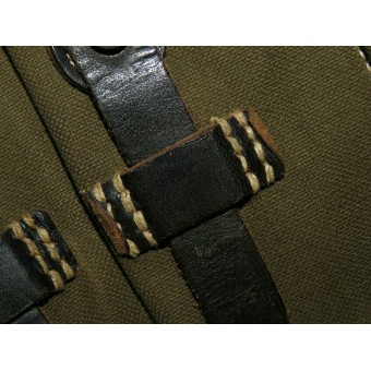 Paire de poches pour pistolet mitrailleur MP 38 & 40 / Magazintasche MP38 u. 40. Timbre.. Espenlaub militaria