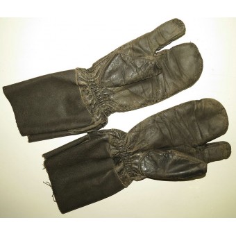 Leather protective gloves for armored troops member. RKKA.. Espenlaub militaria