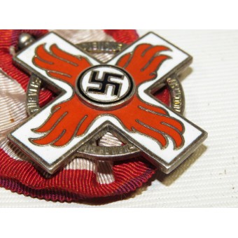 WWII Deutsches Feuerwehrehrenkreuz mit Band, 2. Klasse. Espenlaub militaria