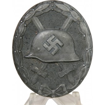 Tysk sårmärke från andra världskriget i silver från den österrikiska tillverkaren 30. Espenlaub militaria