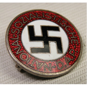 NSDAP badge de membre RZM M1 / ​​102-Frank & Rief-Stuttgart. Espenlaub militaria