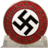 NSDAP lidmaatschapsbadge, RZM M1/13-L.Christian Lauer-Nürmberg