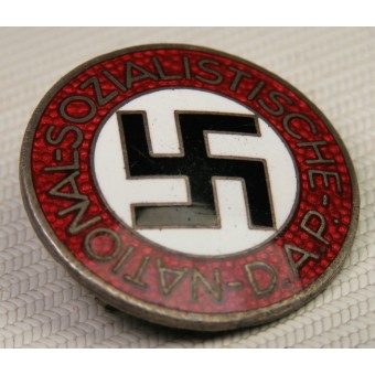 NSDAP:s medlemsmärke, RZM M1/13-L.Christian Lauer-Nürmberg. Espenlaub militaria