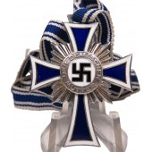 Croix en argent de la Mère allemande 1938, avec la signature d'Hitler au revers