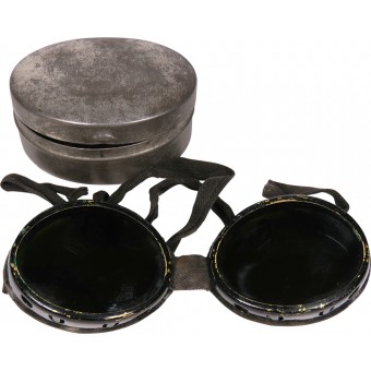 Zonnebril voor Duitse Gebirgsjäger in een metalen behuizing. Espenlaub militaria