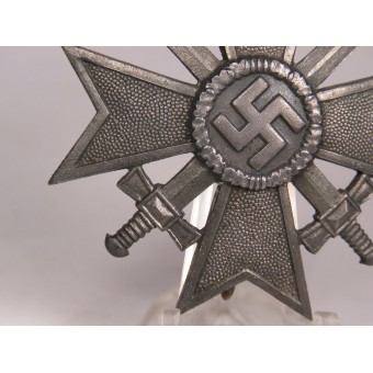 Militärt förtjänstkors 1939 med svärd PKZ 4 Steinhauer & Lück. Espenlaub militaria