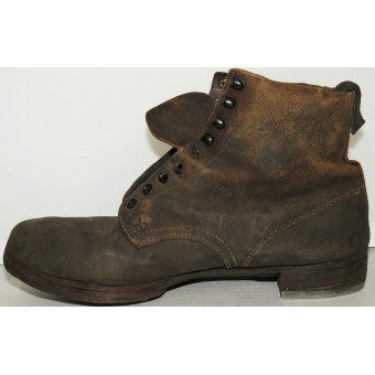 Boots for Wehrmacht, Waffen-SS, or Luftwaffe. Espenlaub militaria