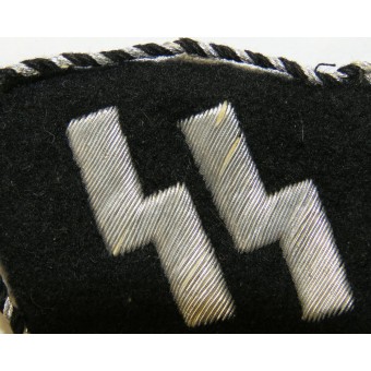 Collar Tab of Leibstandarte SS Adolf Hitler with Straight Runes. Espenlaub militaria