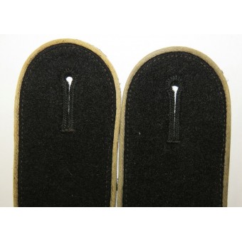 Pair of Shoulder Boards for Waffen-SS Infantry. Espenlaub militaria