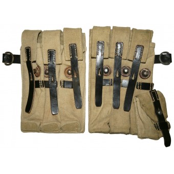 A Pair of German Magazine Pouches for the MP38/40. Espenlaub militaria