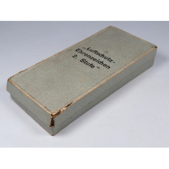 Luftschutz-Ehrenzeichen 2-я ступень в коробке. Espenlaub militaria