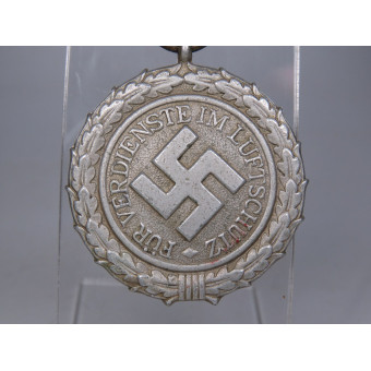 Luftschutz-Ehrenzeichen 2-я ступень в коробке. Espenlaub militaria