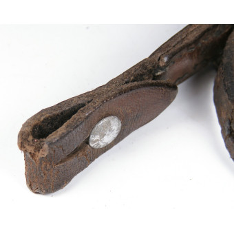 Кожаный подбородочник для немецкого шлема 1942 года. Espenlaub militaria