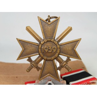 Krieegsverdienstkreuz met zwaarden Carl Poellath met envelop. Espenlaub militaria