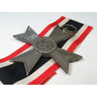 War Merit Cross, 2. luokka ilman miekkoja, merkitty 136, KVK2. Espenlaub militaria
