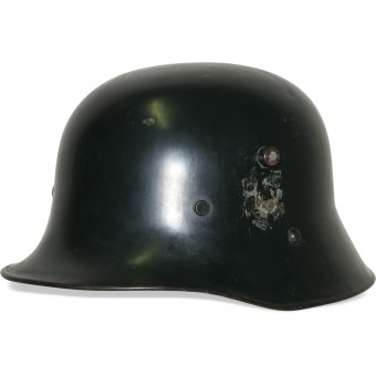 Черный австрийский парадный полицейский стальной шлем М16. Espenlaub militaria