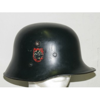 Черный австрийский парадный полицейский стальной шлем М16. Espenlaub militaria