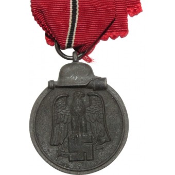 Médaille pour la campagne dhiver de lannée 1941-1942 Front de lEst. 127 marquée. Espenlaub militaria