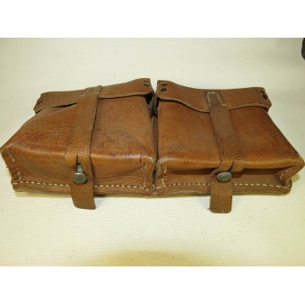 Brown leather ammo pouch for G 43 Walther magazine pouch ros 1944 marked. Espenlaub militaria