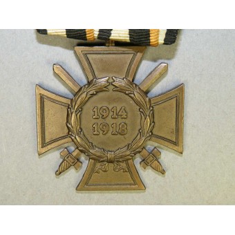 Ehrenkreuz für Frontkämpfer 1914-1918 / croix commémorative WW1 pour combattant avec un bar. Espenlaub militaria