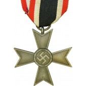 Kriegsverdienstkreuz 1939 sin espadas. Cruz al Mérito de Guerra de Gustaw Brehmer