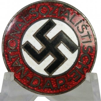 Abzeichen der Nationalsozialistischen Deutschen Arbeiterpartei, M1/15RZM. Espenlaub militaria
