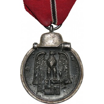 Медаль за зимнюю кампанию на Восточном фронте 1941/42 Karl Wurster K.G. Espenlaub militaria