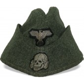 Sombrero lateral M 40 Waffen SS por G Teufel. Tuttlingen.