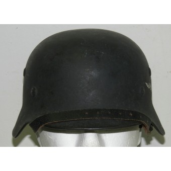 SE 64 single decal Luftwaffe M 40 steel helmet. Espenlaub militaria