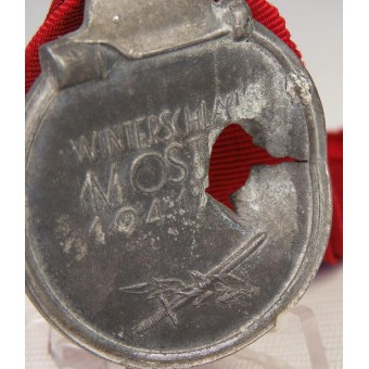 Medaille für den Feldzug 1941-42 an der Ostfront mit Kampfschaden. Espenlaub militaria