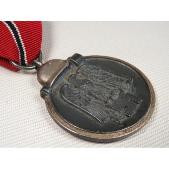 Medal  Winterschlacht im Osten 1941-1942 for the Eastern front campaign. Espenlaub militaria