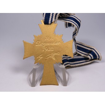 Ehrenkreuz der Deutschen Mutter in oro. Agosto G. Tham Gablonz. Espenlaub militaria