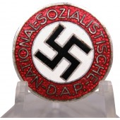 Distintivo NSDAP M1/102-Frank & Rief-Stuttgart