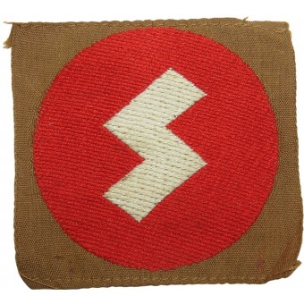 Remiendo de la manga miembro de dj con la runa blanca en el fondo rojo. Espenlaub militaria