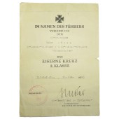 Verleihungsurkunde des Eisernen Kreuzes Zweiter Klasse an den SS-Sturmann in der Division Hohenstaufen