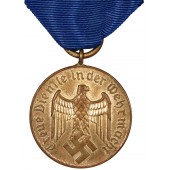 Medalj 4 Jahre treue Dienste in der Wehrmacht. Magnetisk