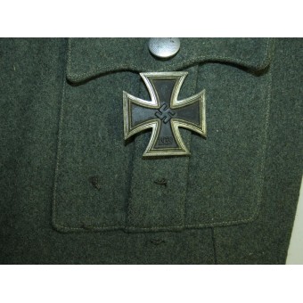 Iron Cross 1st Class 1939 FO on a piece of an authentic German tunic. Espenlaub militaria