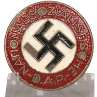 NSDAP-puolueen merkki, sodan loppuvaiheen tuotanto, RZM-merkintä M1/72.