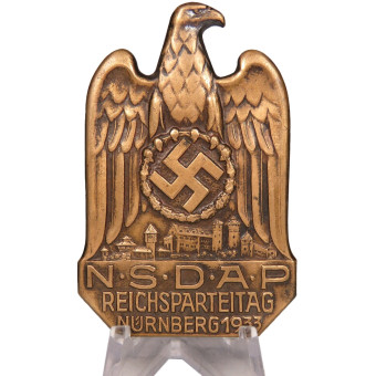 Badge du congrès du parti NSDAP, Nuremberg 1933. Espenlaub militaria