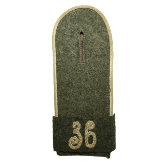 Wehrmacht shoulder board for an enlisted man of the 36th Infantry Regiment. Espenlaub militaria