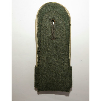 Wehrmacht shoulder board for an enlisted man of the 36th Infantry Regiment. Espenlaub militaria