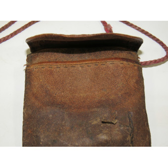 Pochette en cuir pour la plaque didentification dun soldat allemand. Espenlaub militaria