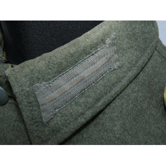 1941 Model Wehrmacht Tunic for a Funker with Shoulder Boards Lemon-Yellow Piping. Espenlaub militaria